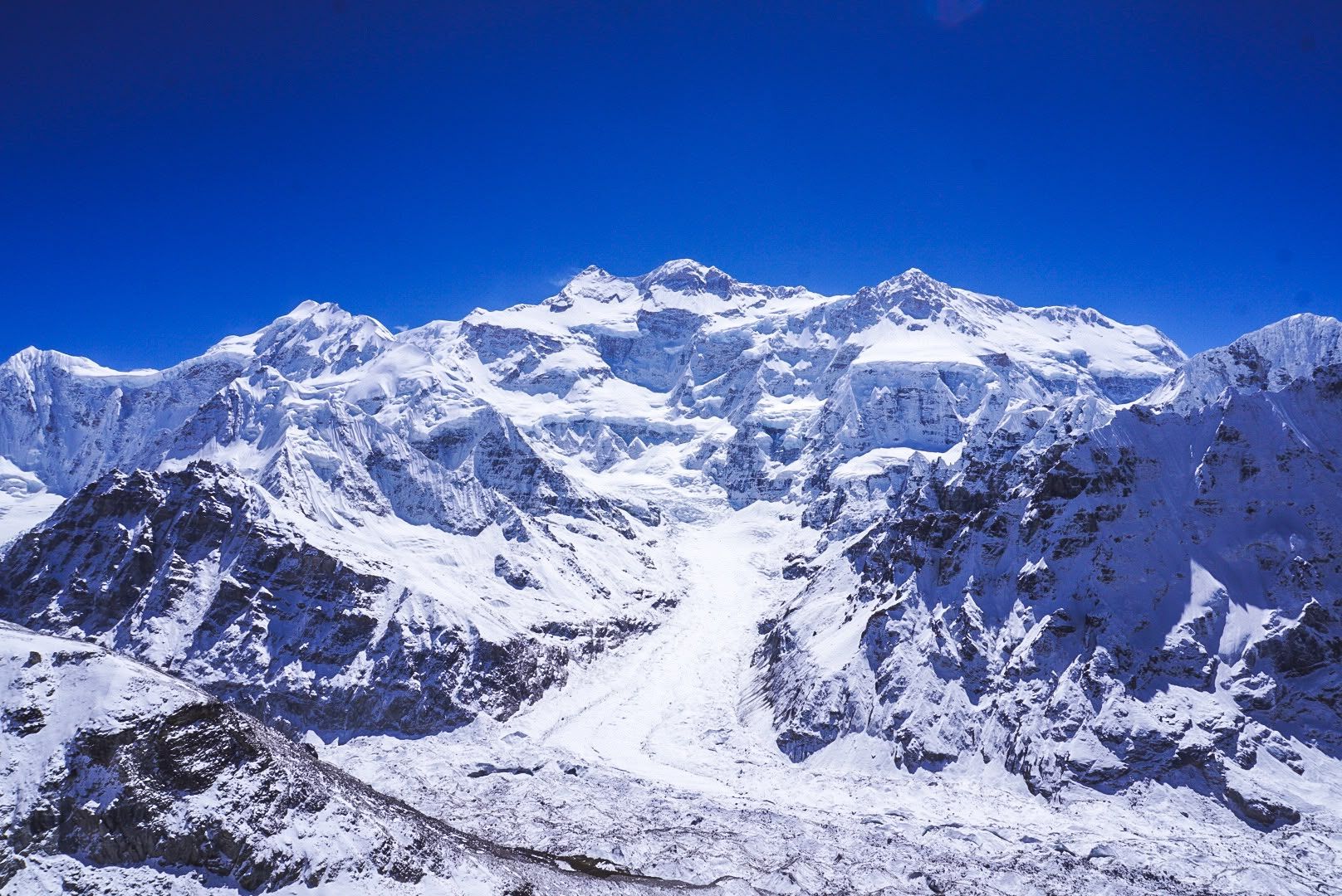 Kanchenjunga South Base Camp Trek -12 Days