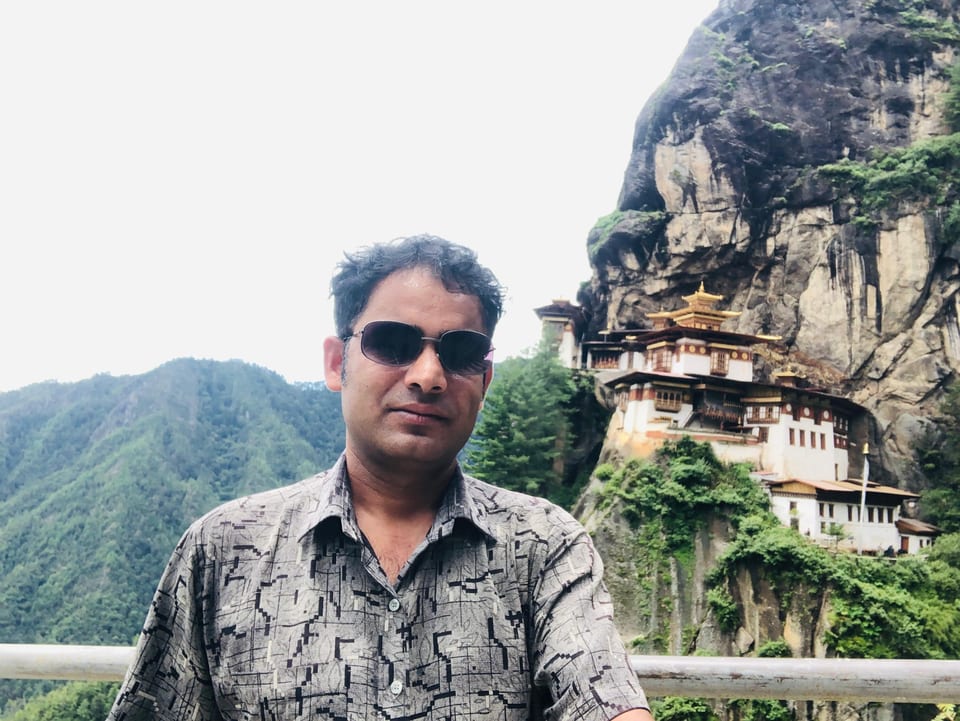 Selfie  With Tiger Nest Bhutan